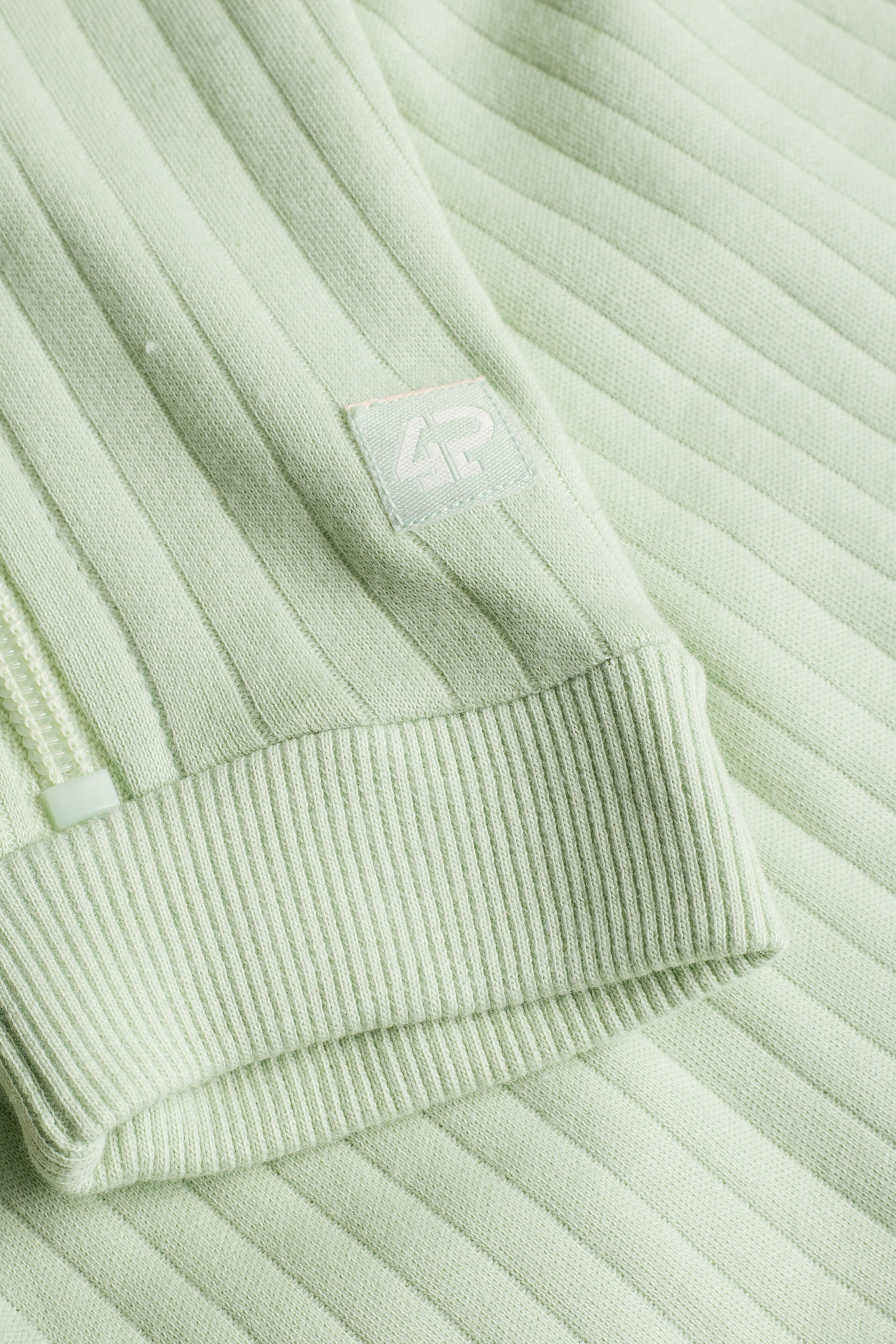 Mart Silt green