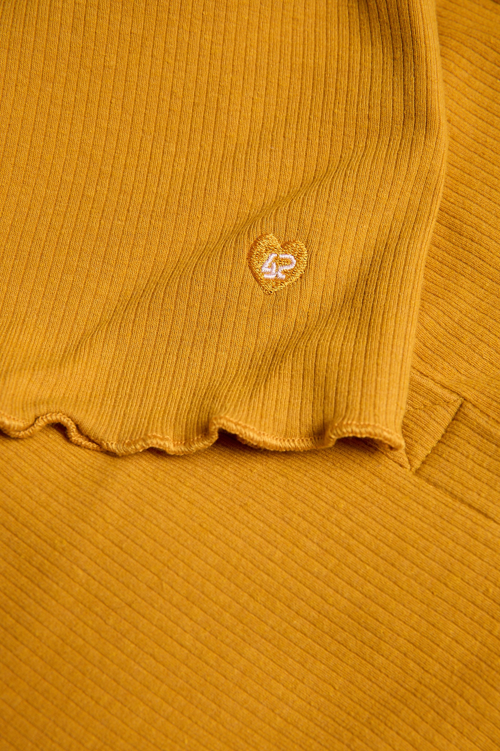 Bregje Yellow